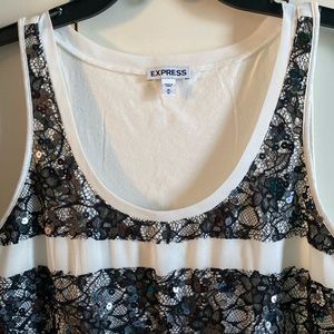 SOLD!!!!!Express top New no tag